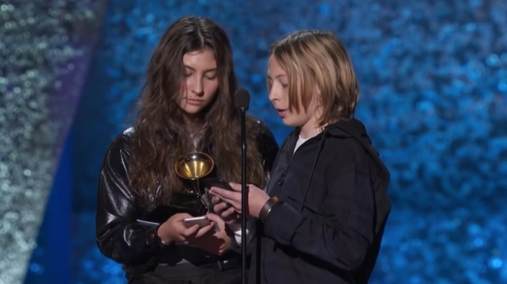 Grammys 2019 - Chris Cornell’s children accept posthumous award