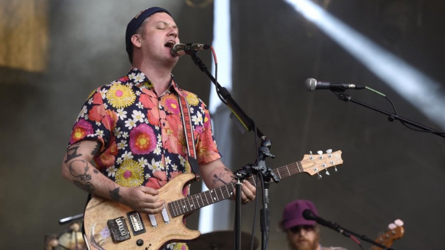 modest mouse i'm still here