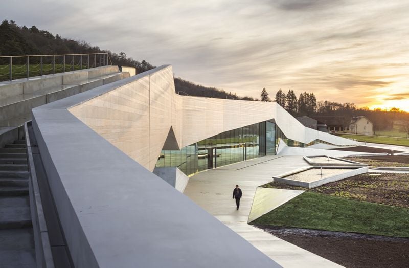 Exploring Lascaux IV - The International Centre for Cave Art, France
