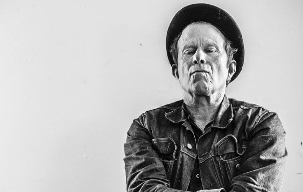 Revisit a rare intimate performance of Tom Waits singing 'The Fall of Troy'