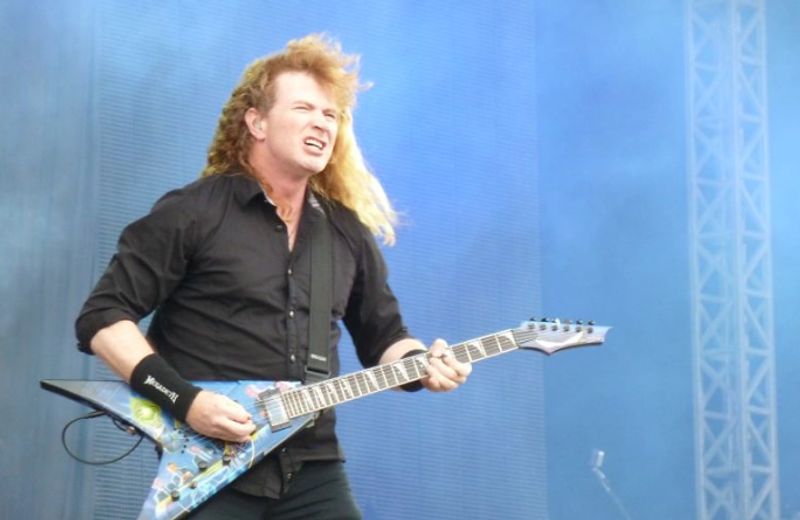 Megadeth’s Dave Mustaine diagnosed with throat cancer