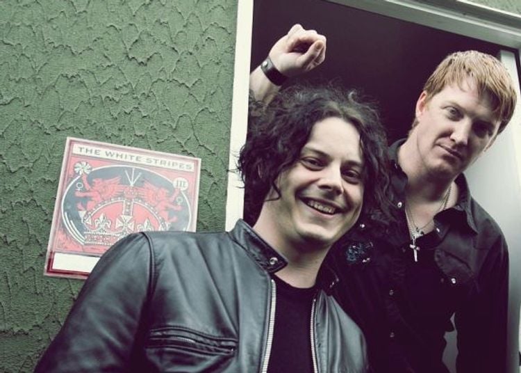 Josh Homme joins The Raconteurs on stage to perform ‘Blue Veins’ live