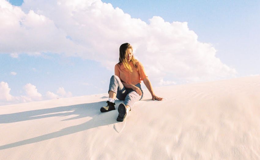 Julia Jacklin officially shares her cover of The Strokes 'Someday'