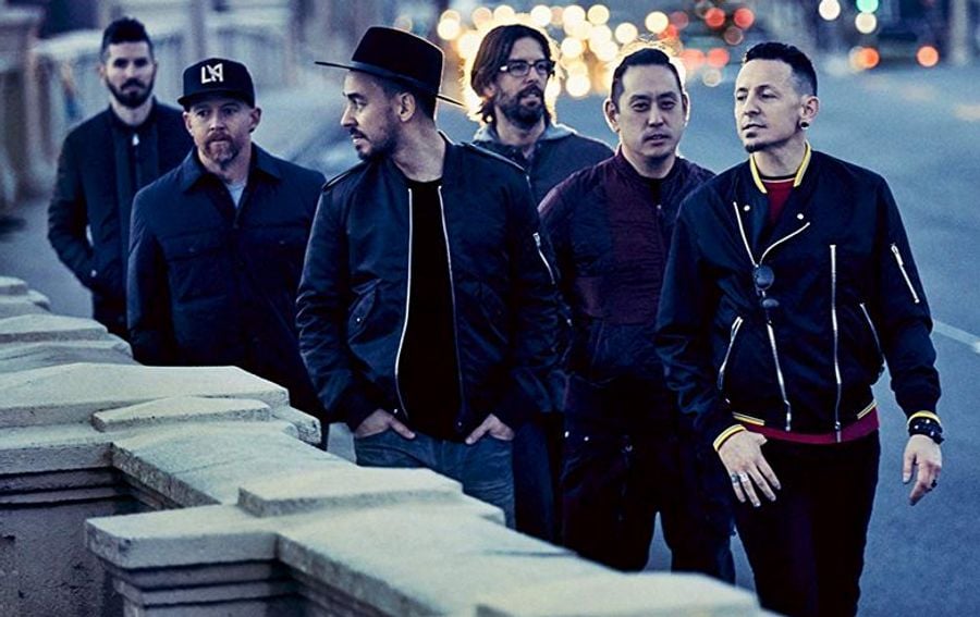 Woman saves suicidal man by reciting Linkin Park lyrics
