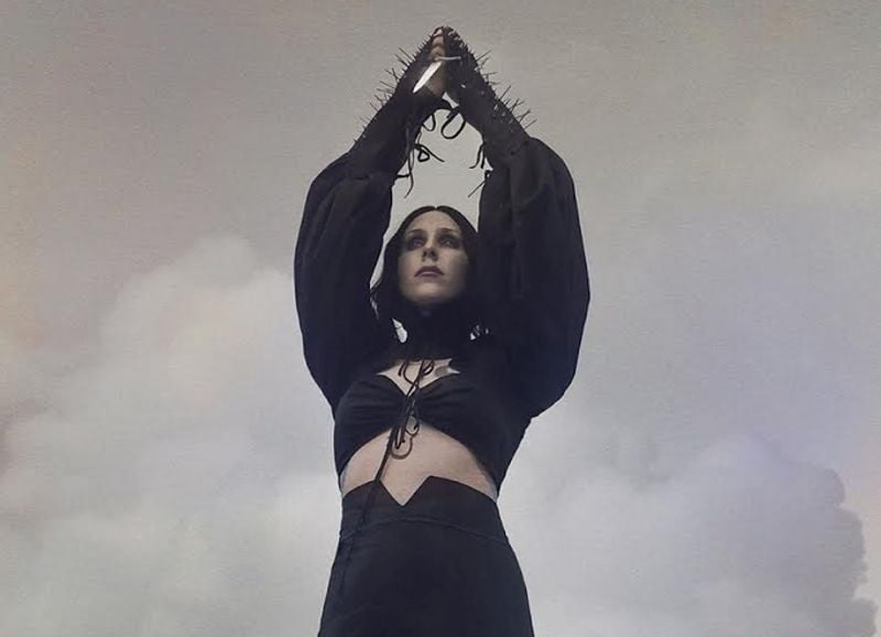 Chelsea Wolfe brings back her earlier folk magic on ‘Birth of Violence’