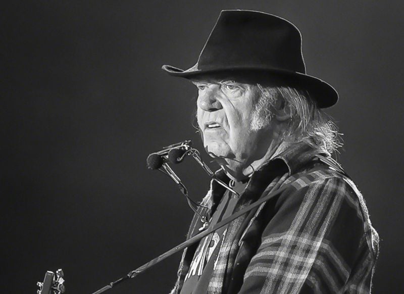Neil Young: "My black brothers and sisters have suffered long enough"