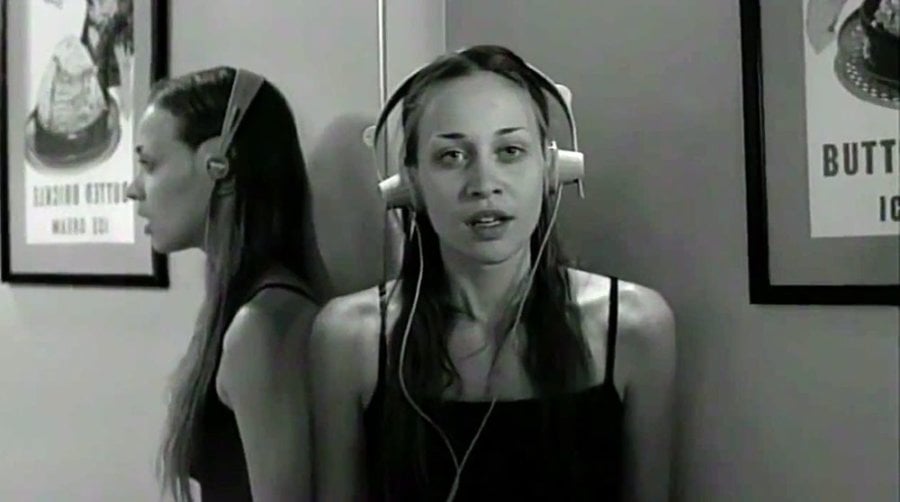 Revisit Fiona Apple's dreamy cover of The Beatles song 'Across the Universe'-2