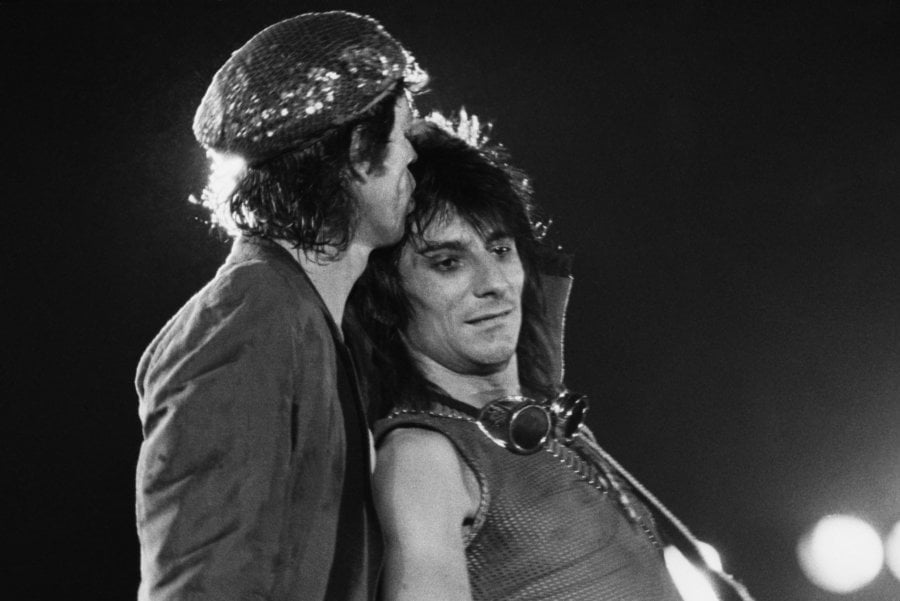 ronnie wood used Bunsen burner to smoke cocaine at parties