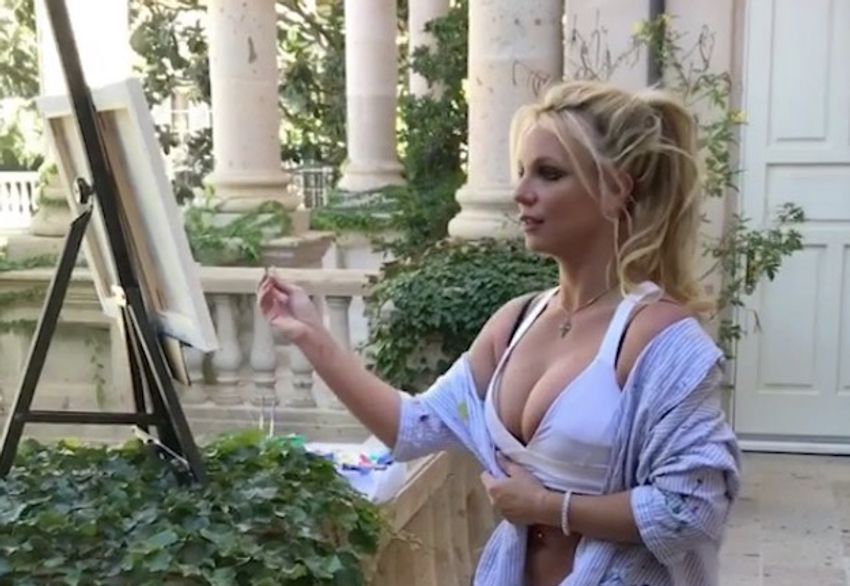 Britney Spears announces her first solo art exhibition