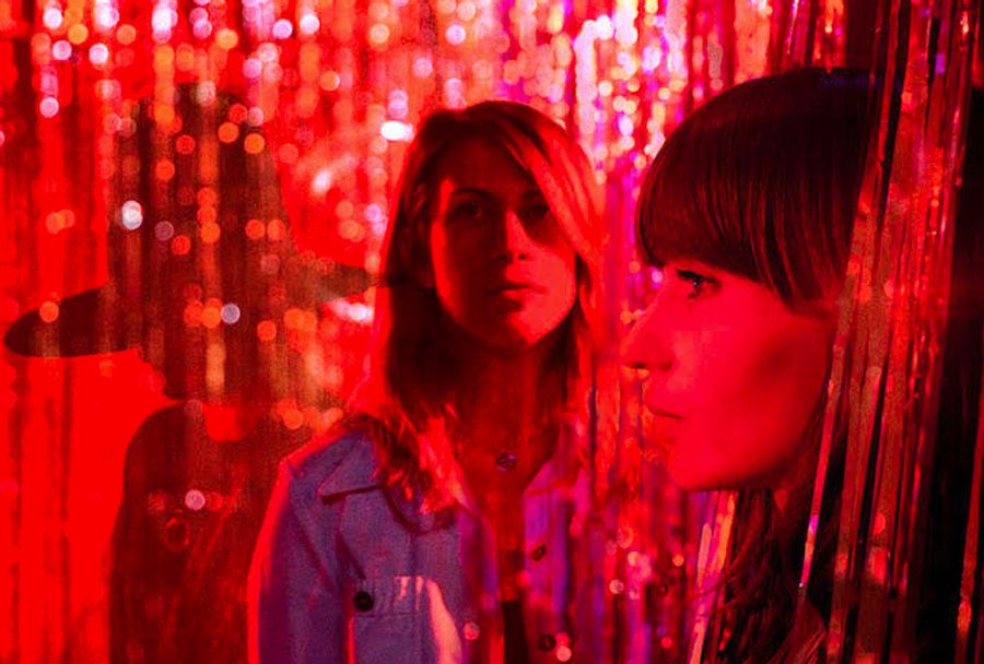 Juniore release the video for their new song 'Bizarre'