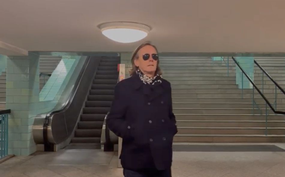 The Cure’s Roger O'Donnell announces new solo album ‘2 Ravens’