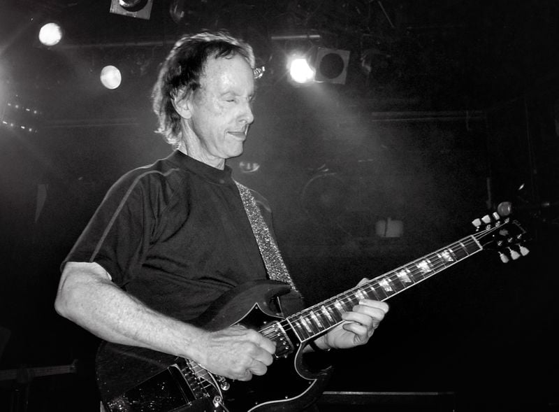 The Doors guitarist Robby Krieger announces first solo album in 10 years