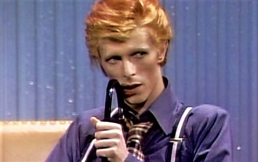 Listen to remarkable audio of David Bowie song 'Heroes' through the medium '8D music'