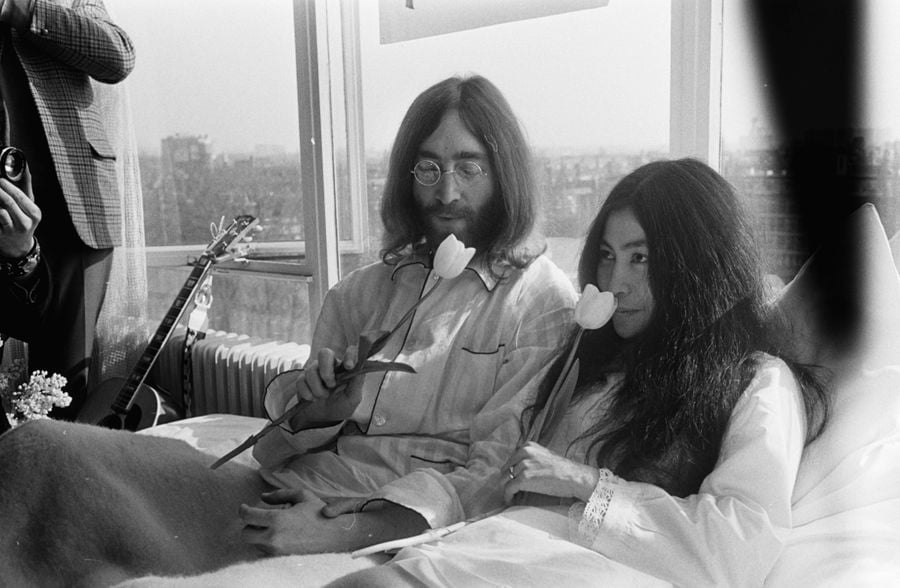 Lennon Ono Bed Protest