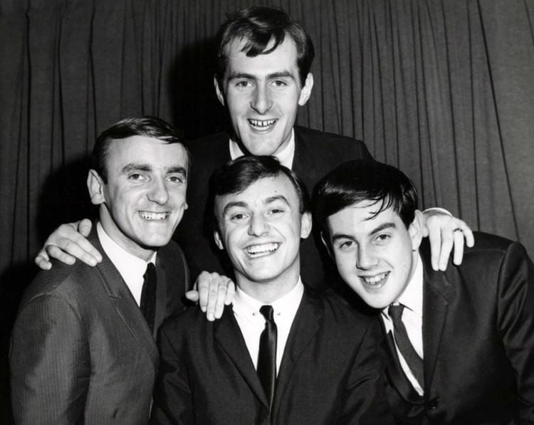 Radio stations unite to play ‘You’ll Never Walk Alone’ at the same time in a show of solidarity against coronavirus