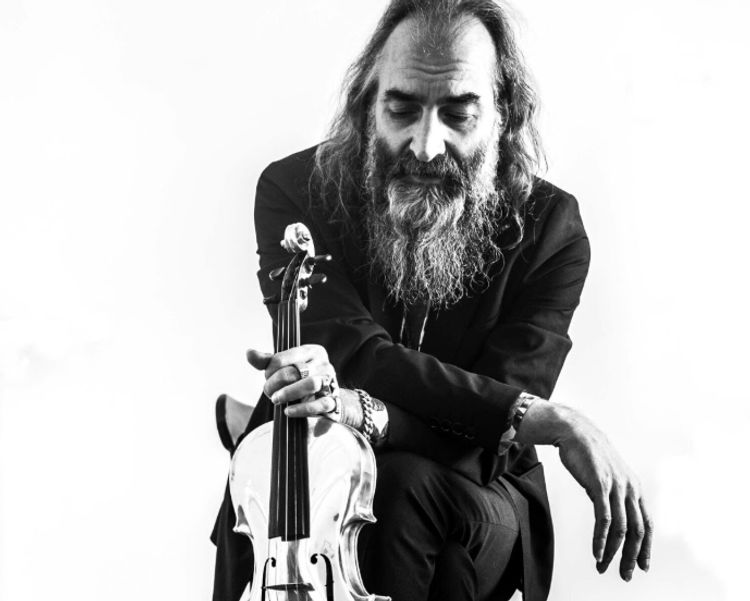 Warren Ellis set to release 'This Train I Ride' film score