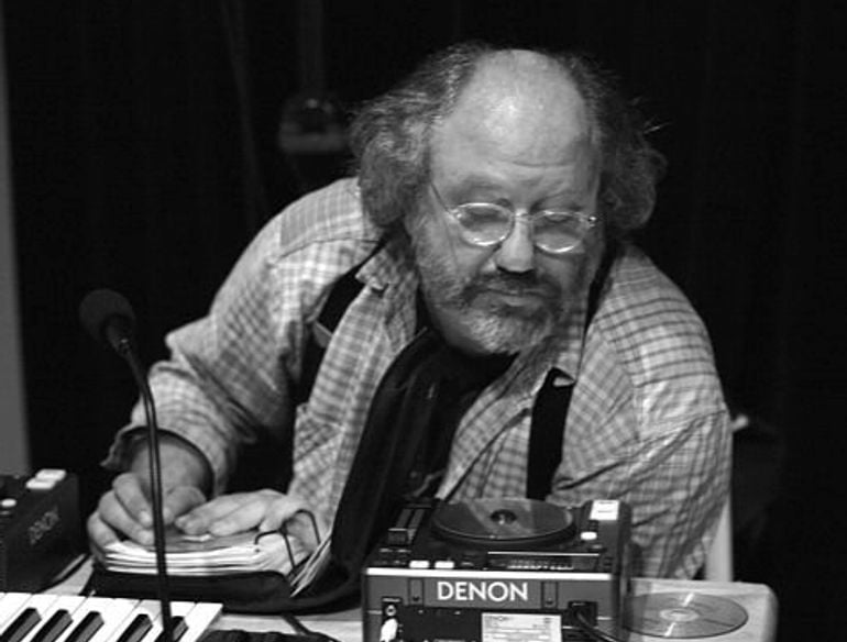 Hal Willner, the music producer with a longterm working relationship with iconic television show Saturday Night Live, has died after contracting co...