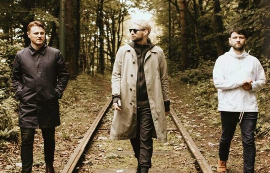 Courteeners share footage of ‘The 17th’ live at Heaton Park