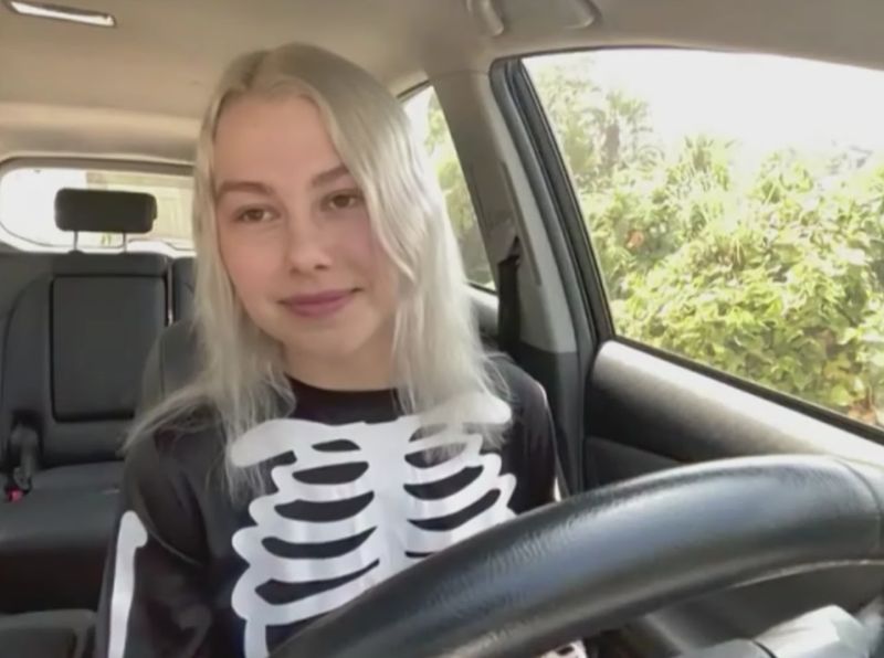 Phoebe Bridgers has joined the James Corden show to deliver a unique rendition of her song 'I See You' taken from her most recent solo album Punisher.