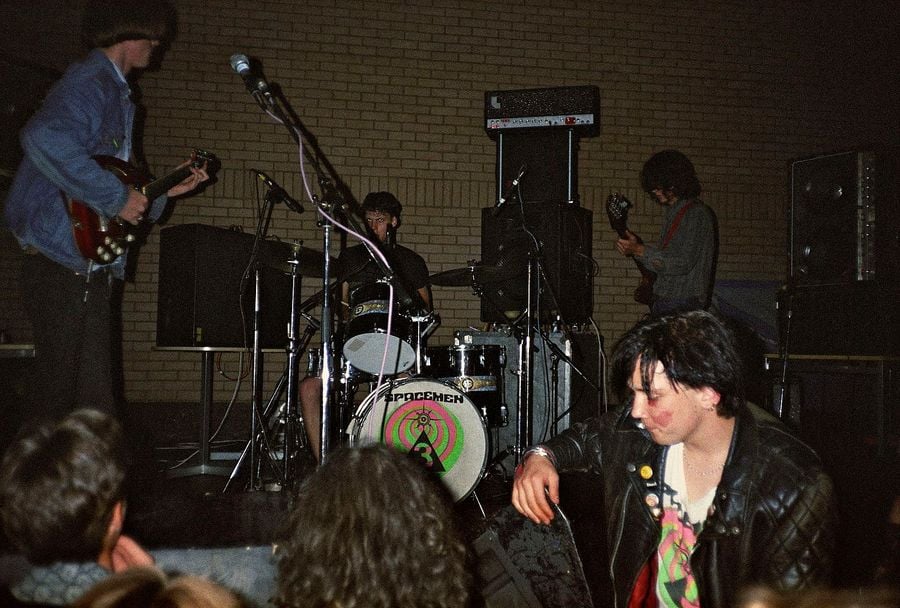 Listen to remarkable live audio of shoegaze pioneers Spacemen 3 performing 'Walking with Jesus'