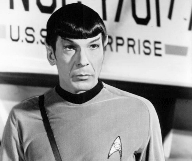 The bizarre moment when Leonard Nimoy sang 'The Ballad Of Bilbo Baggins'