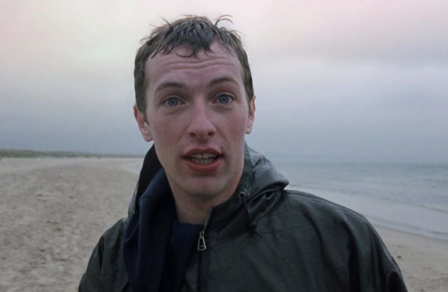 Coldplay release rare and previously unseen original video for ‘Yellow’
