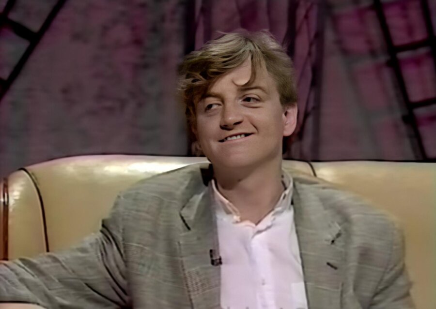 The Fall's Mark E. Smith in painfully awkward interview