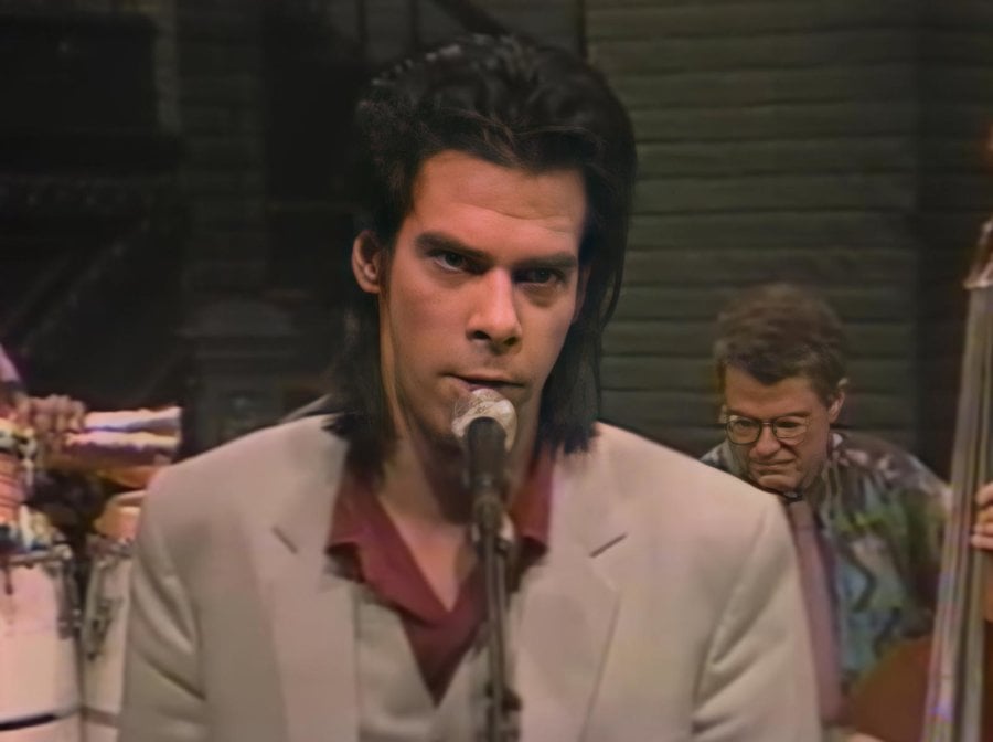 Watch Nick Cave's game-changing cover Jimi Hendrix song 'Hey Joe' live in 1990