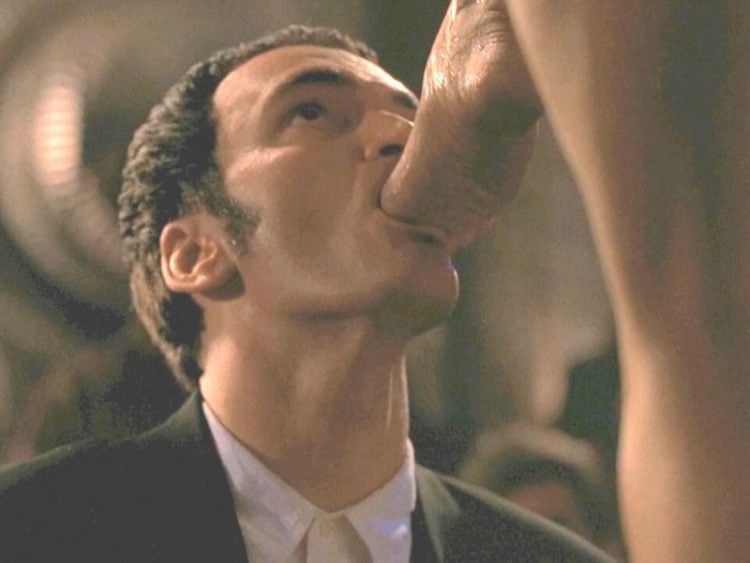 Is Quentin Tarantino obsessed with women’s feet?