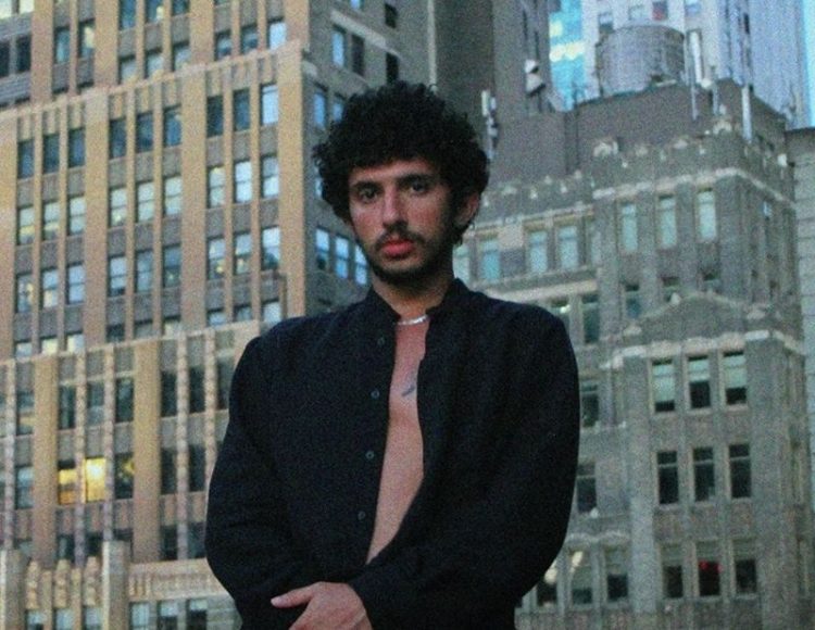 Richie Quake shares new EP 'Voyager'