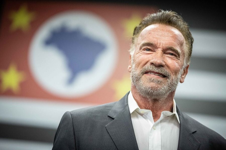 How Arnold Schwarzenegger was almost cast as Superman (1)
