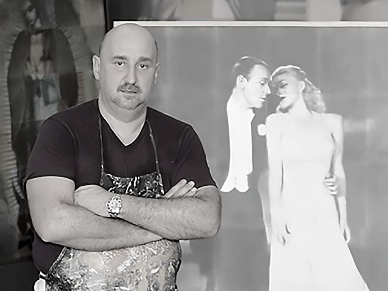 The father of the iArt movement, Alejandro Vigilante