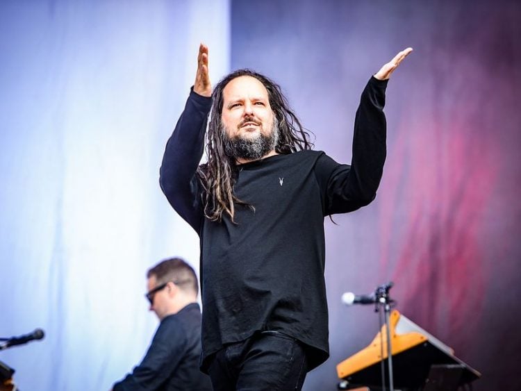 Korn postpone and cancel tour dates as Jonathan Davis tests positive for Covid-19
