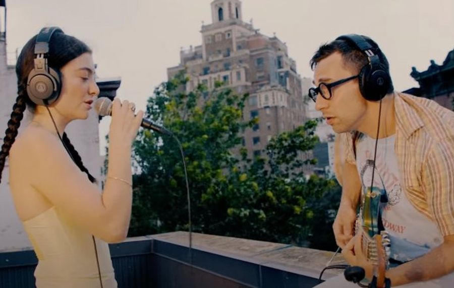 Watch Lorde and Jack Antonoff perform ‘Solar Power’ on a rooftop
