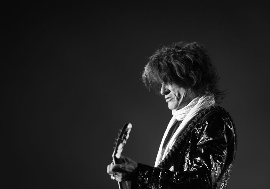 Five Aerosmith songs that prove Joe Perry is a guitar hero [FRI]