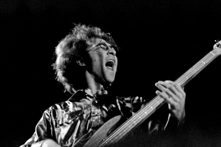 Creedence Clearwater Revival (CCR), Hamburg, Ernst-Merck-Halle, September 1971, Bassist Stu Cook