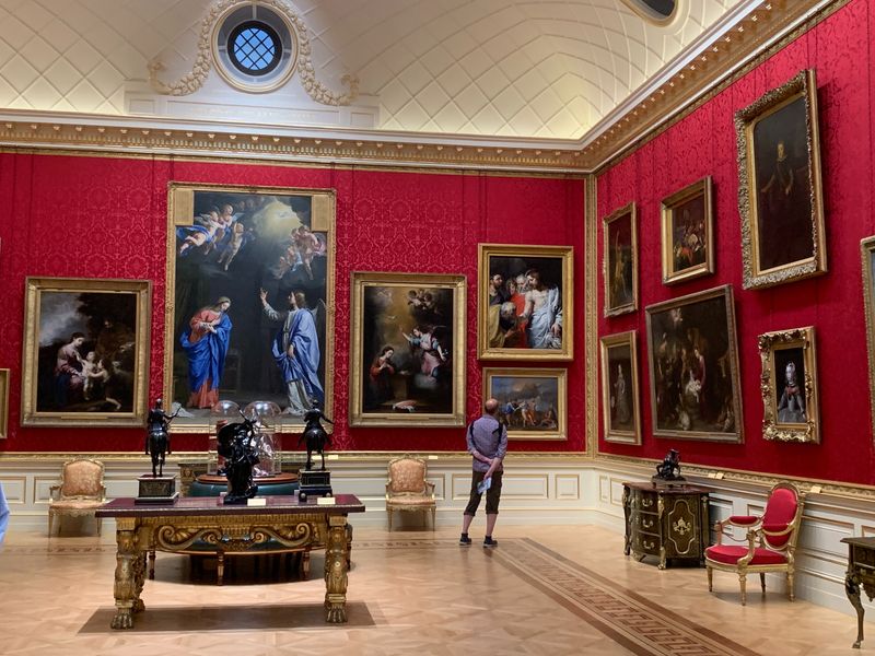 England's culture sector to receive £850m in funding from Treasury