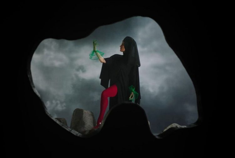 Cate Le Bon shares new song 'Moderation'