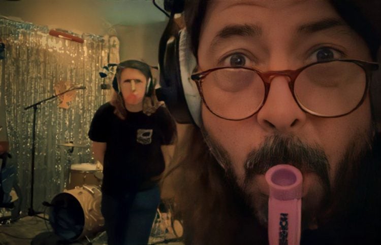 Dave Grohl covers Billy Joel for 'The Hanukkah Sessions'