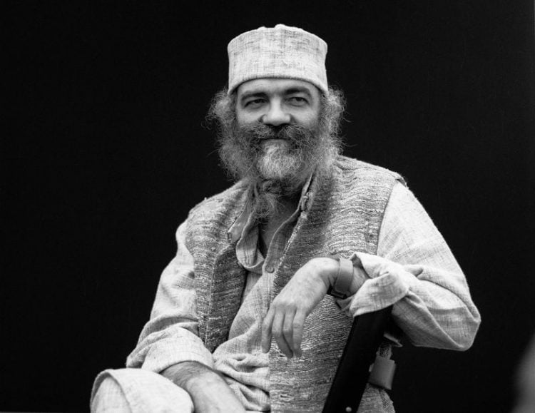 Enter The Dream House of La Monte Young