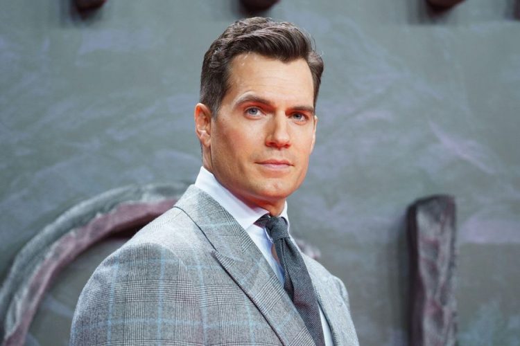 Henry Cavill is interested in becoming the next James Bond