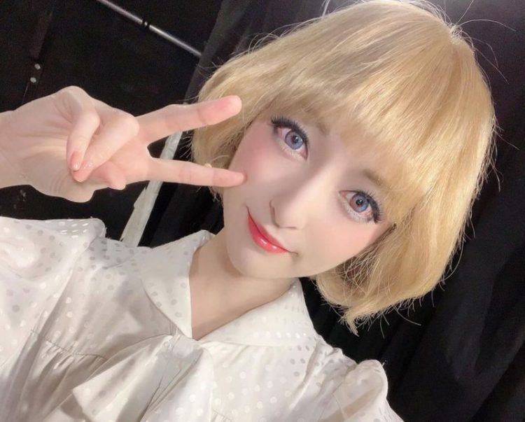 Kanda Sayaka, Japanese actor, dies aged 35 after hotel fall