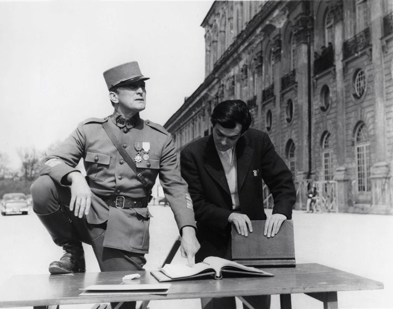 Kirk Douglas and Stanley Kubrick Actor Director Shooting picture of Paths to glory