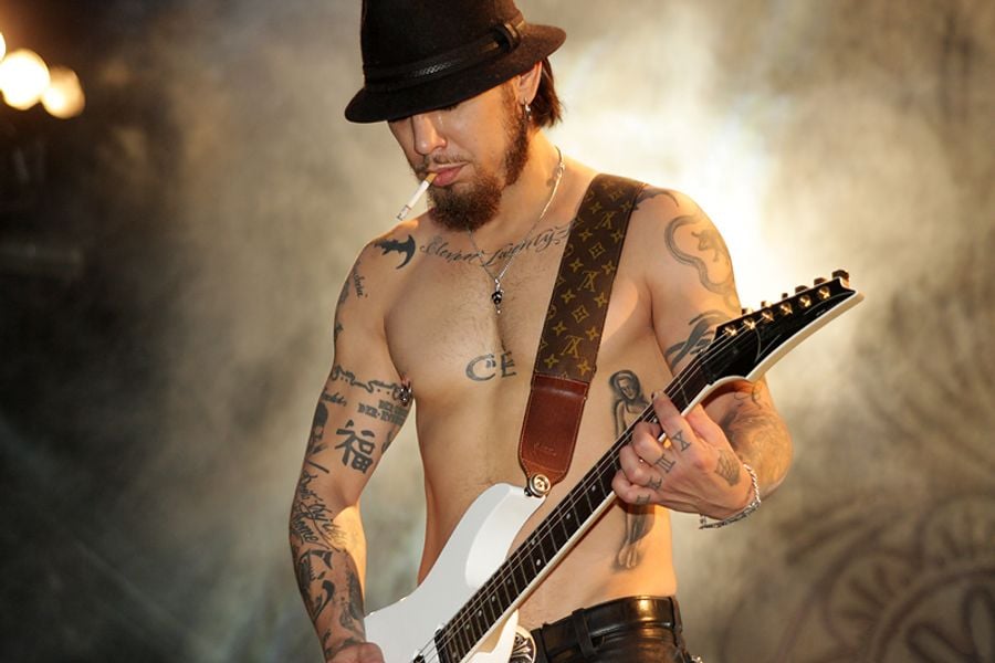 Ride along with Dave Navarro on Jane's Addiction's 'Stop'