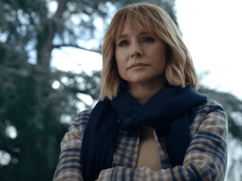 Watch the new Netflix trailer for spoof series, 'The Woman In The House'