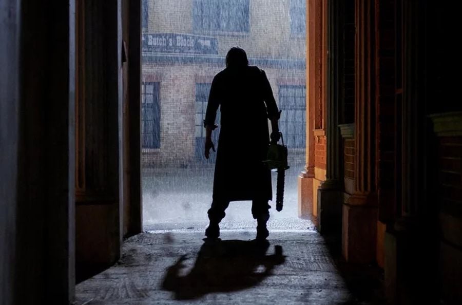 John Larroquette returns for new 'Texas Chainsaw Massacre'