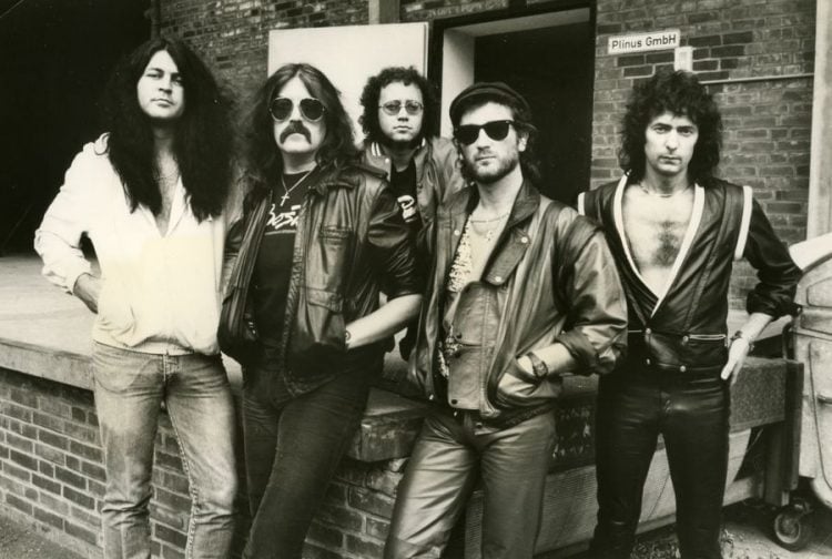Listen to Deep Purple cover The Beatles song 'Help!'