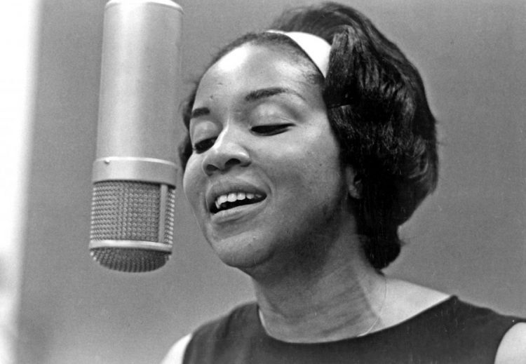 Mavis Staples on Bob Dylan Dylan and meeting Martin Luther King