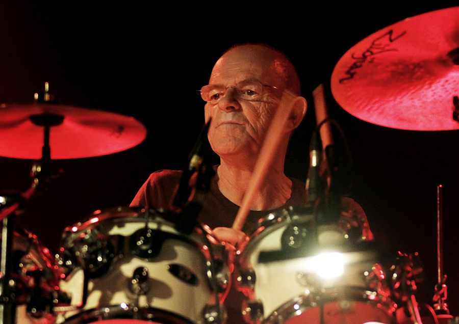 David Bowie tribute band remove unvaccinated drummer Woody Woodmansey