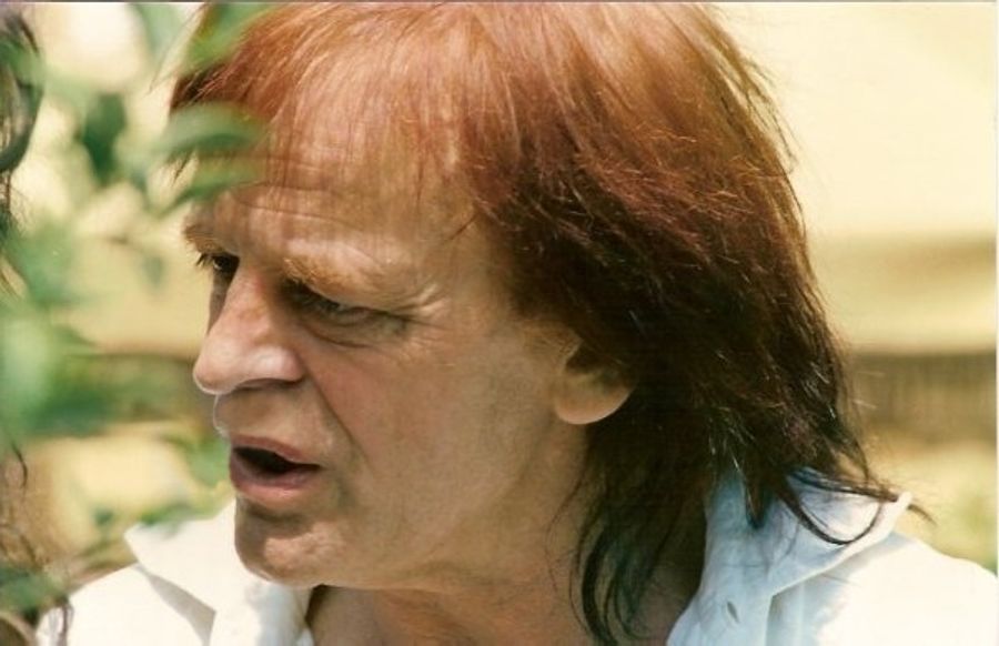 The insane moment Klaus Kinski threw potatoes and cutlery at a critic
